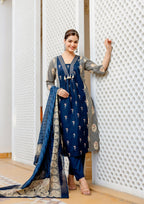 Beautiful 60-60 cotton V-neck 3pc