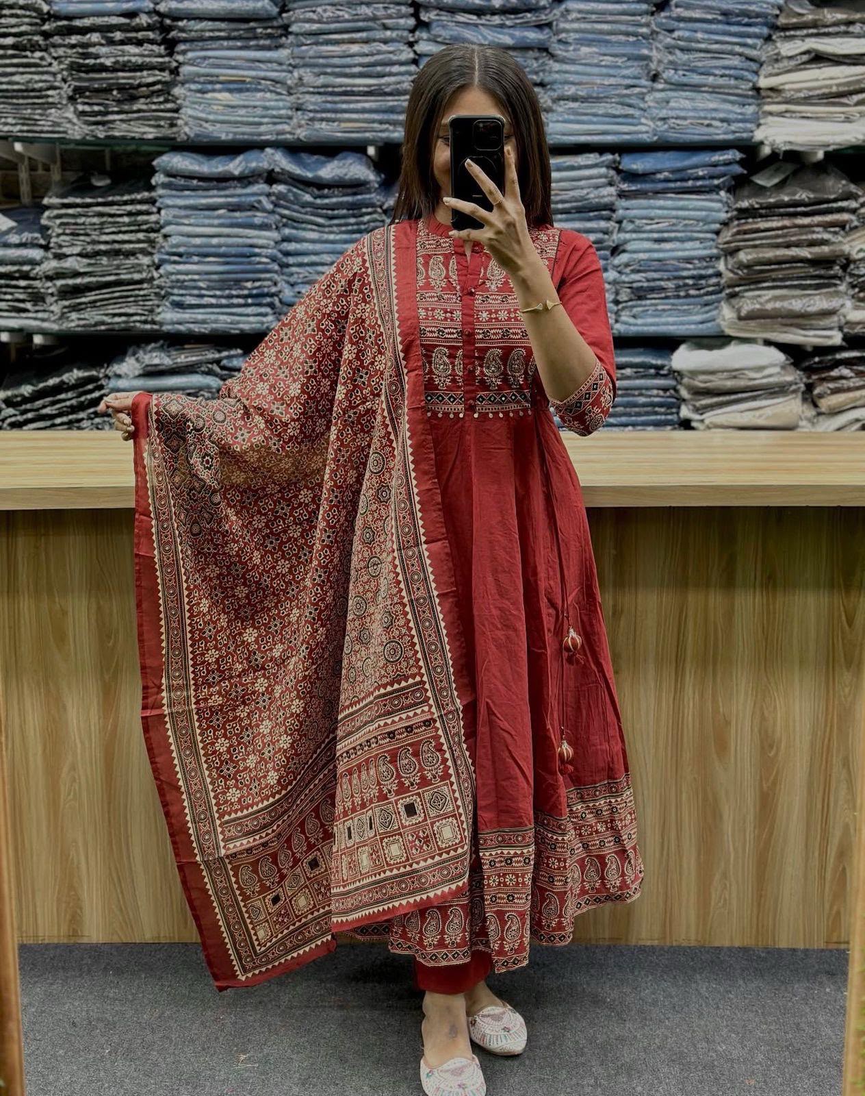 Graceful Premium Cotton 60*60 Anarkali Dupatta Set