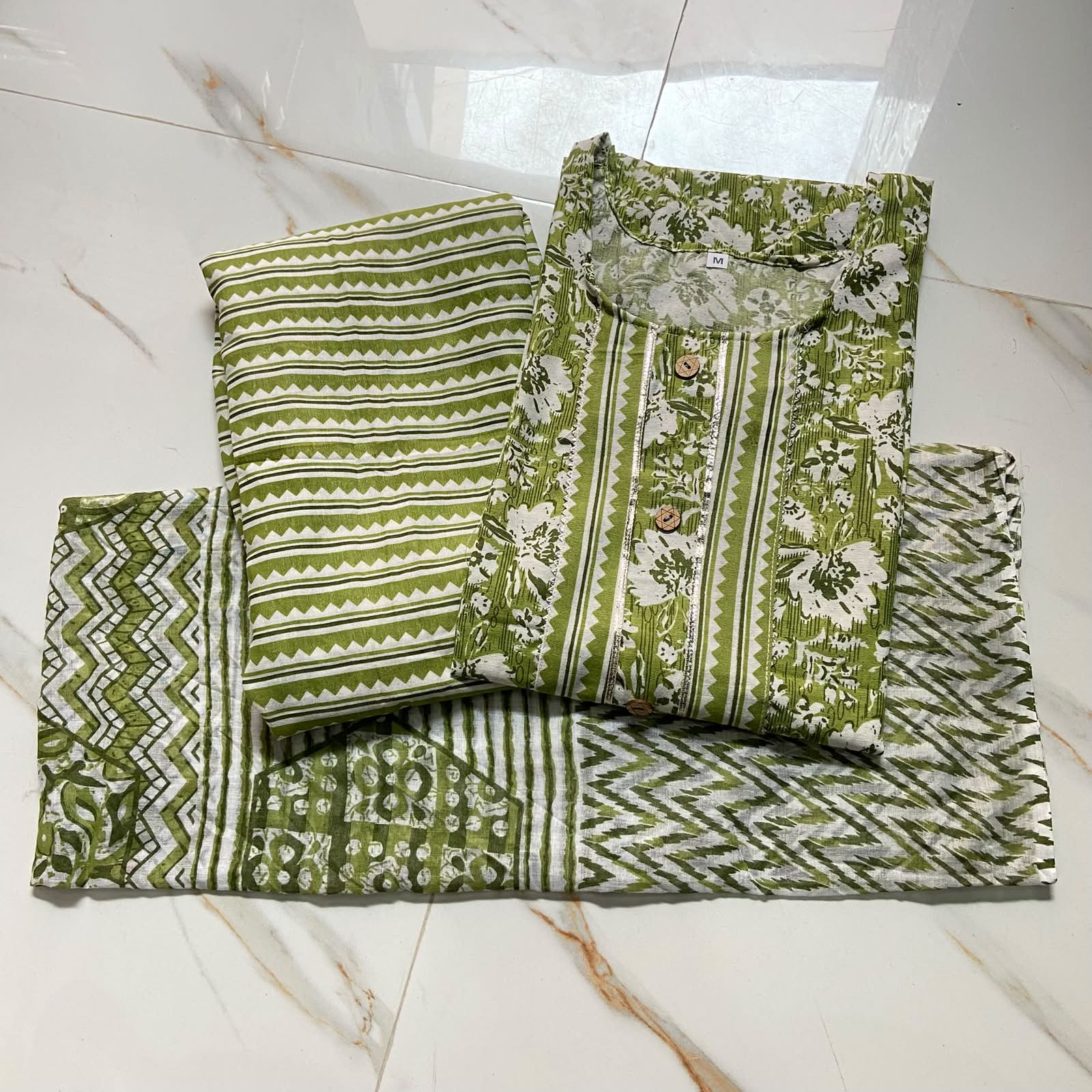 Plus Size PC Cotton Printed 3pc Kurta Pant Dupatta Set.