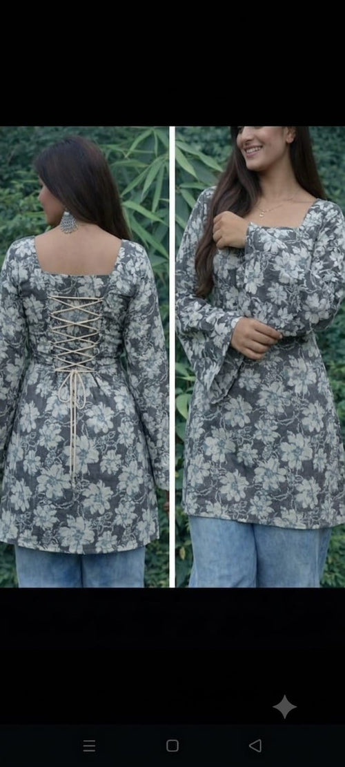 Cotton 40/40 Short Top with Back Corset Detail