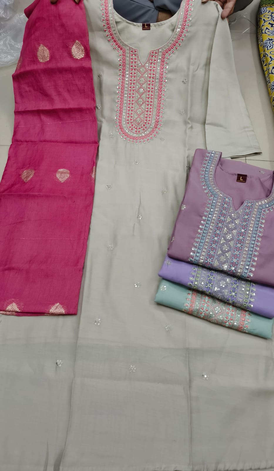 Elegant Grey Roman Silk 3pc Kurta Pant Set with Zari Dupatta