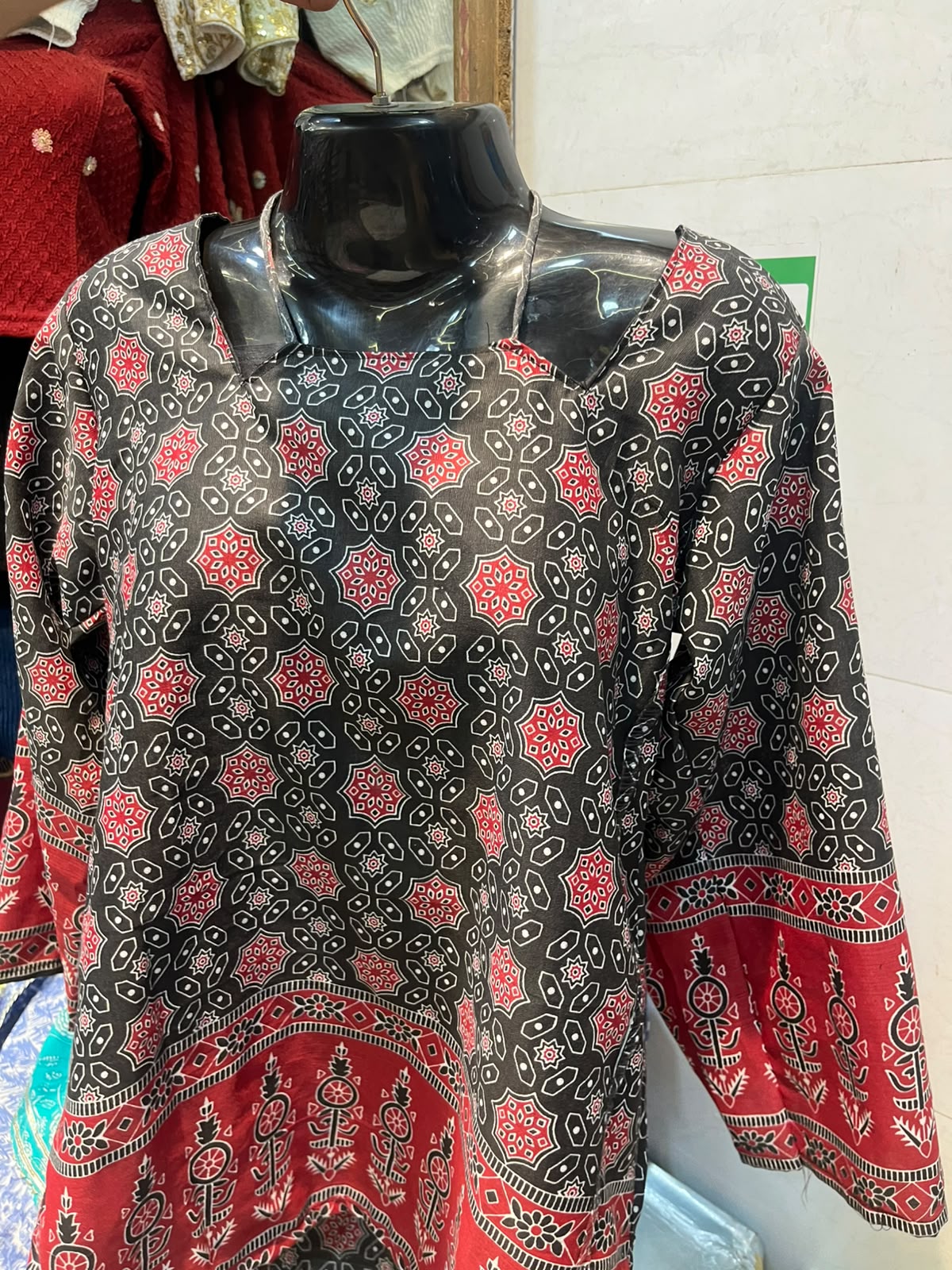 Women's Ajrakh Geometric Print Cotton Short Kurti - Black & Red