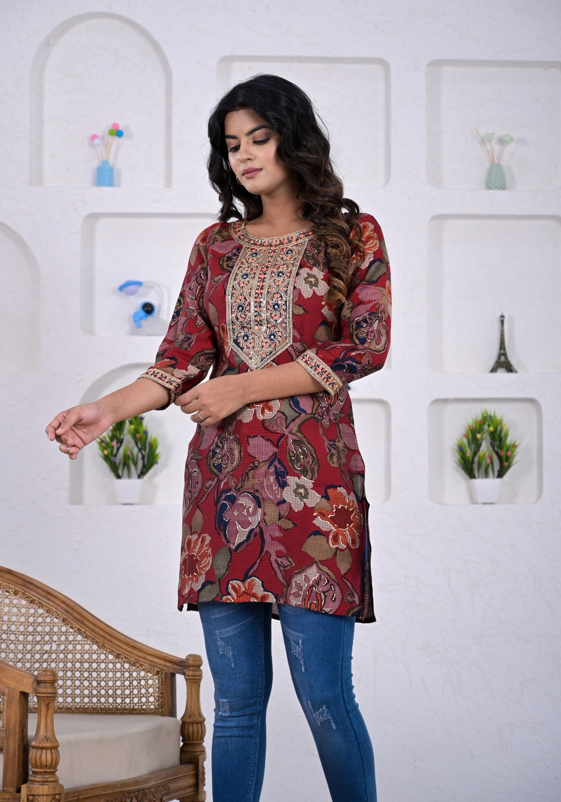 Elegant Floral Printed Vatican Viscose Short Kurti Tunic with Coil Work