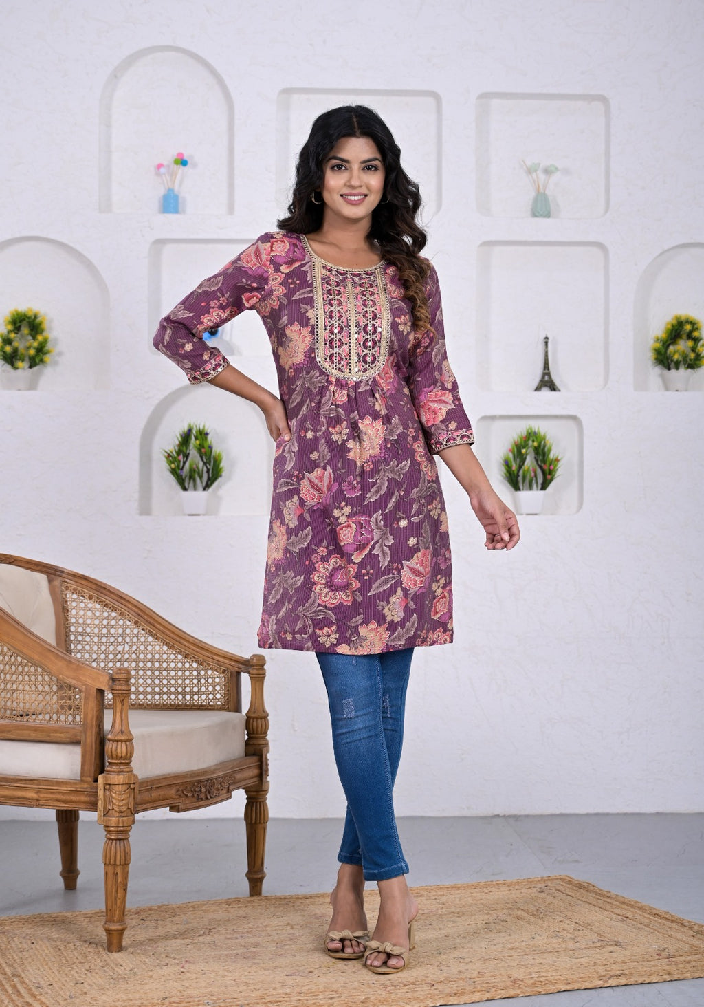 Elegant Floral Printed Vatican Viscose Short Kurti Tunic with Coil Work