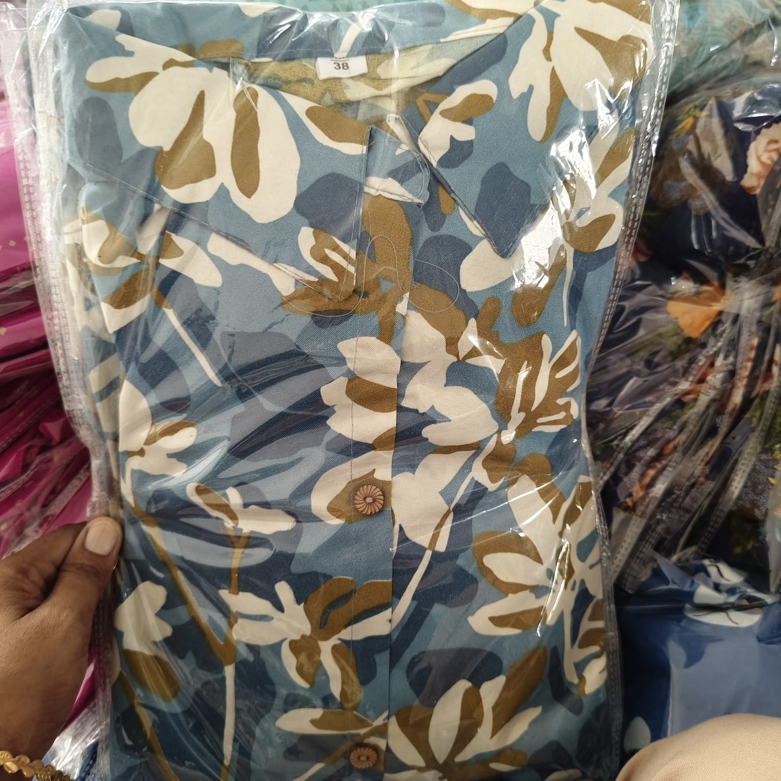 Women Floral Printed Rayon 14KG Collar A-Line Kurta Palazzo Co-Ord Set