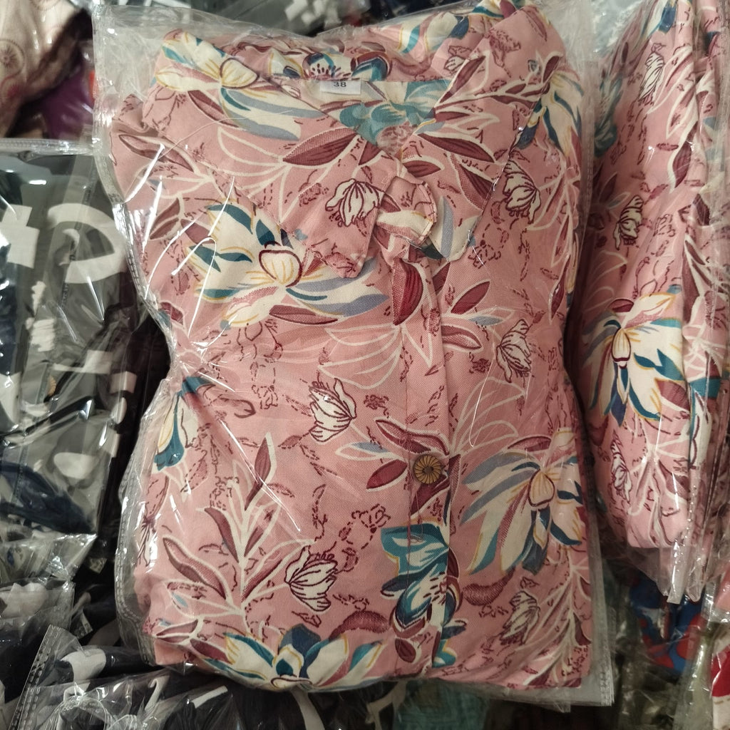 Women Floral Printed Rayon 14KG Collar A-Line Kurta Palazzo Co-Ord Set